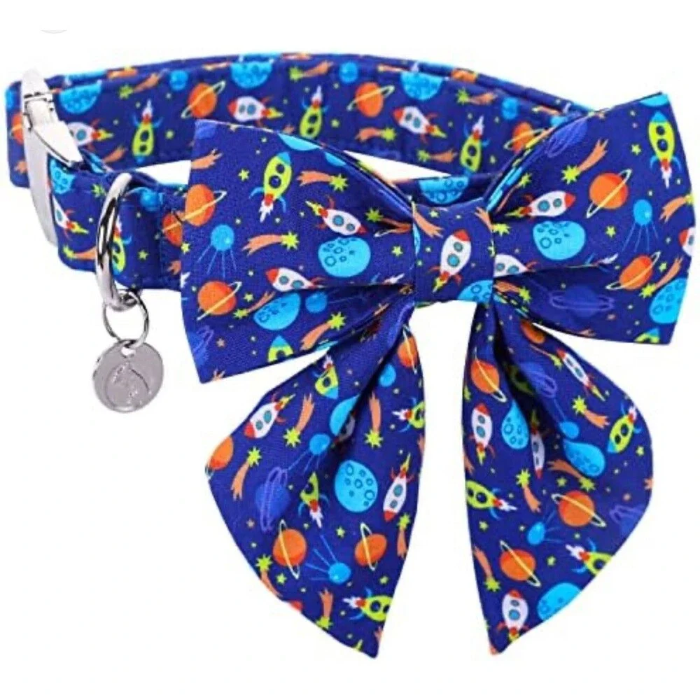 Dogwong Collar With Removeable Bow In Blue Space Adjustable Med/Lg Dog New